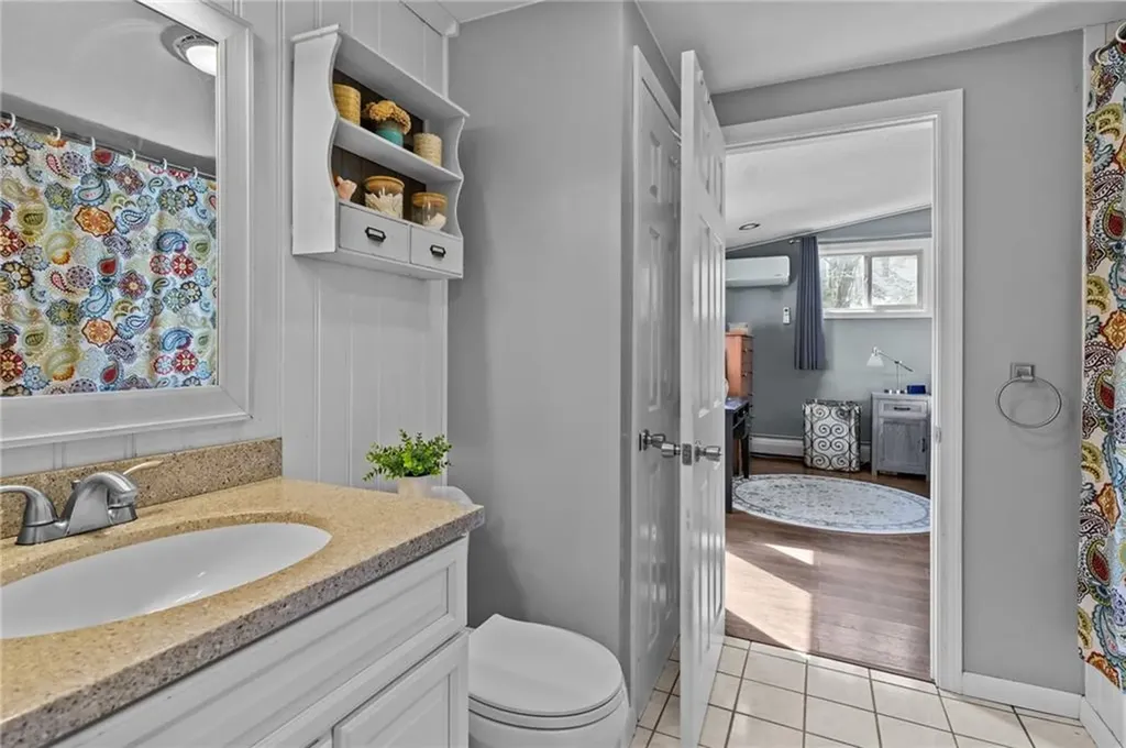 10 Thornton Avenue Smithfield RI 02917