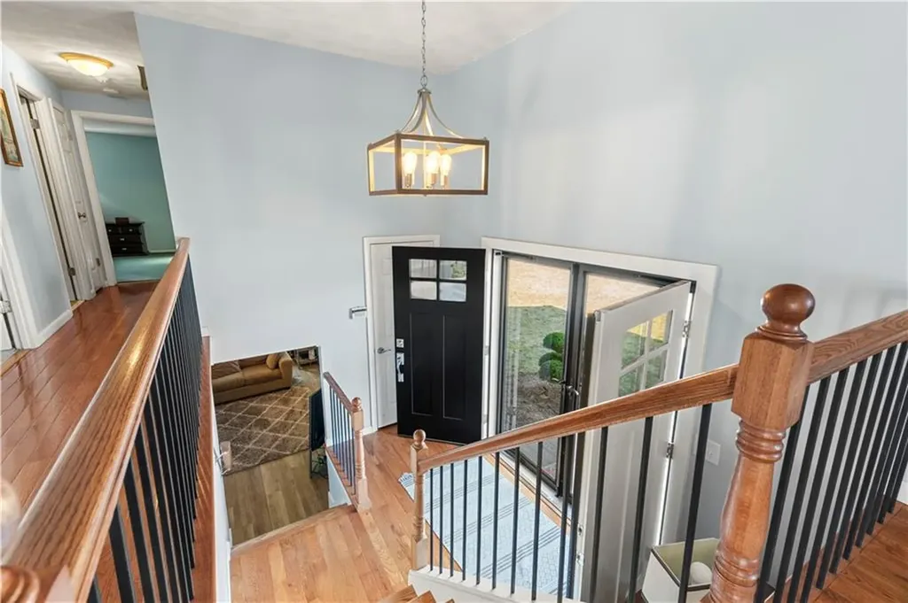 9 Iron Forge Road Lincoln RI 02865