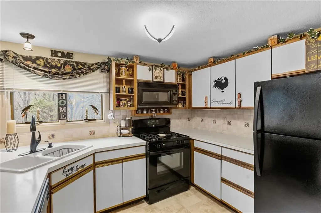 245 Scituate Avenue Cranston RI 02921