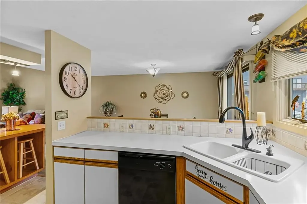 245 Scituate Avenue Cranston RI 02921