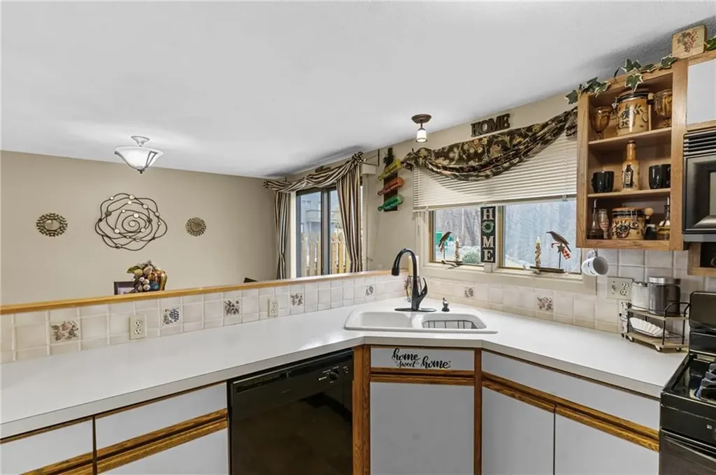 245 Scituate Avenue Cranston RI 02921