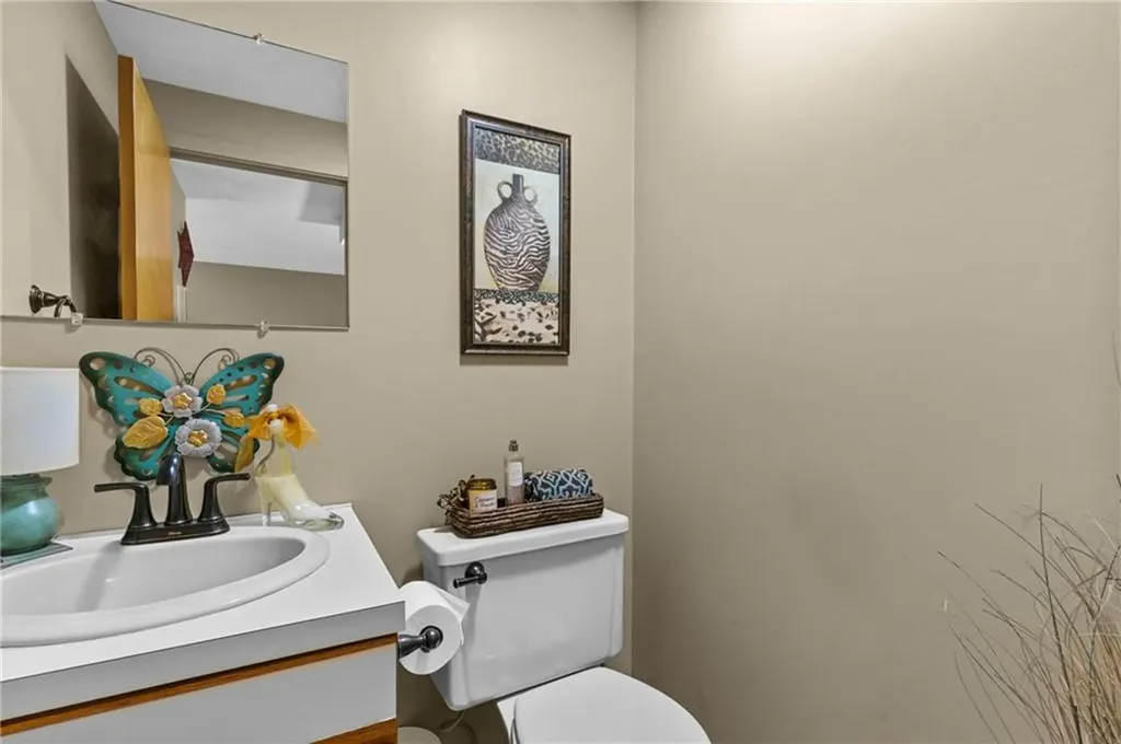 245 Scituate Avenue Cranston RI 02921