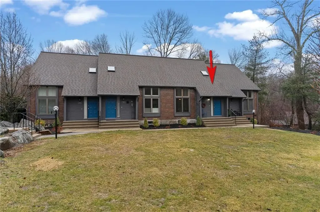 245 Scituate Avenue Cranston RI 02921