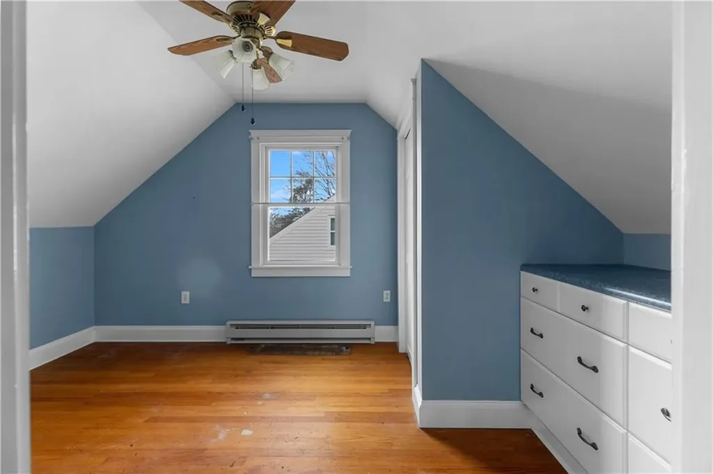 178 Middle Road Portsmouth RI 02871