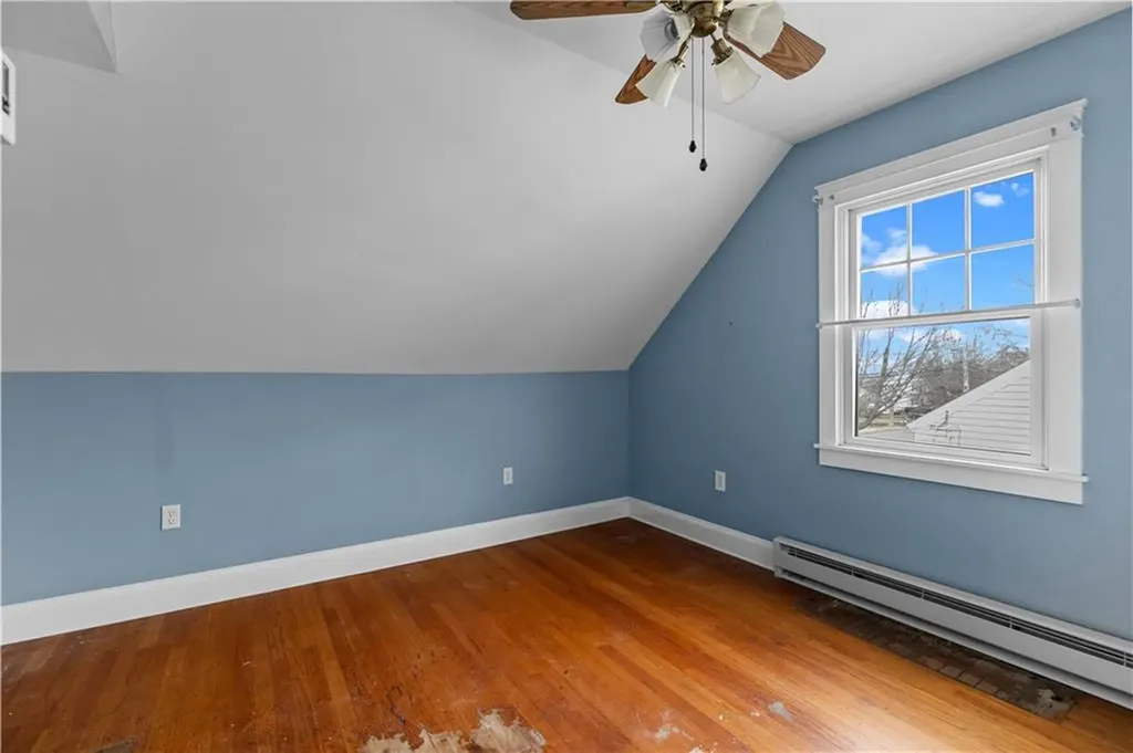 178 Middle Road Portsmouth RI 02871