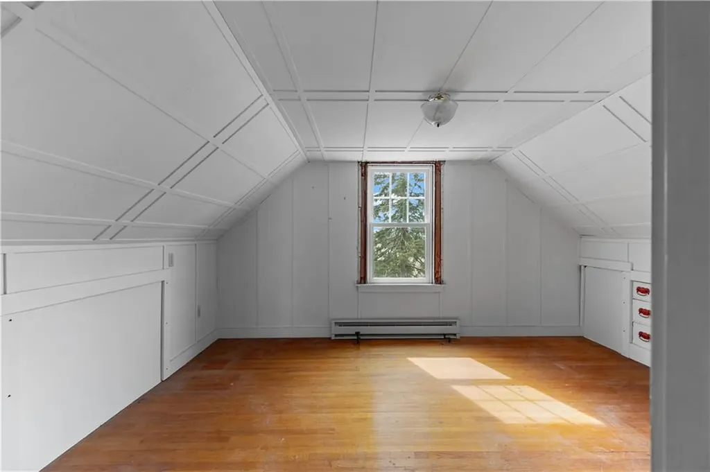 178 Middle Road Portsmouth RI 02871