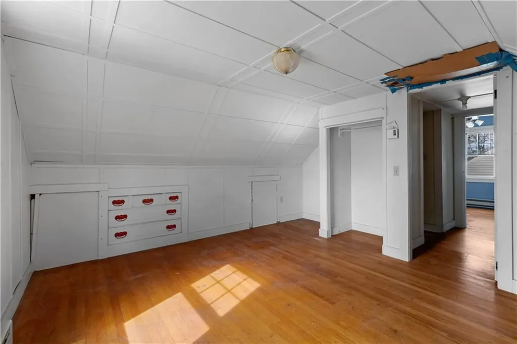 178 Middle Road Portsmouth RI 02871