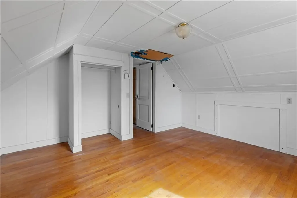 178 Middle Road Portsmouth RI 02871