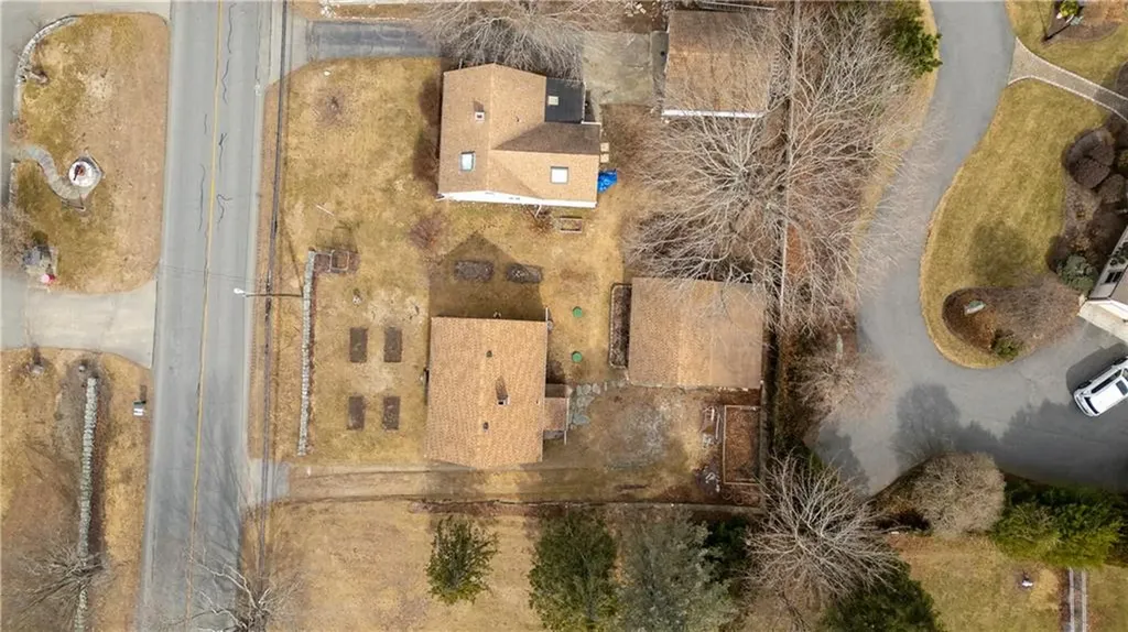 178 Middle Road Portsmouth RI 02871