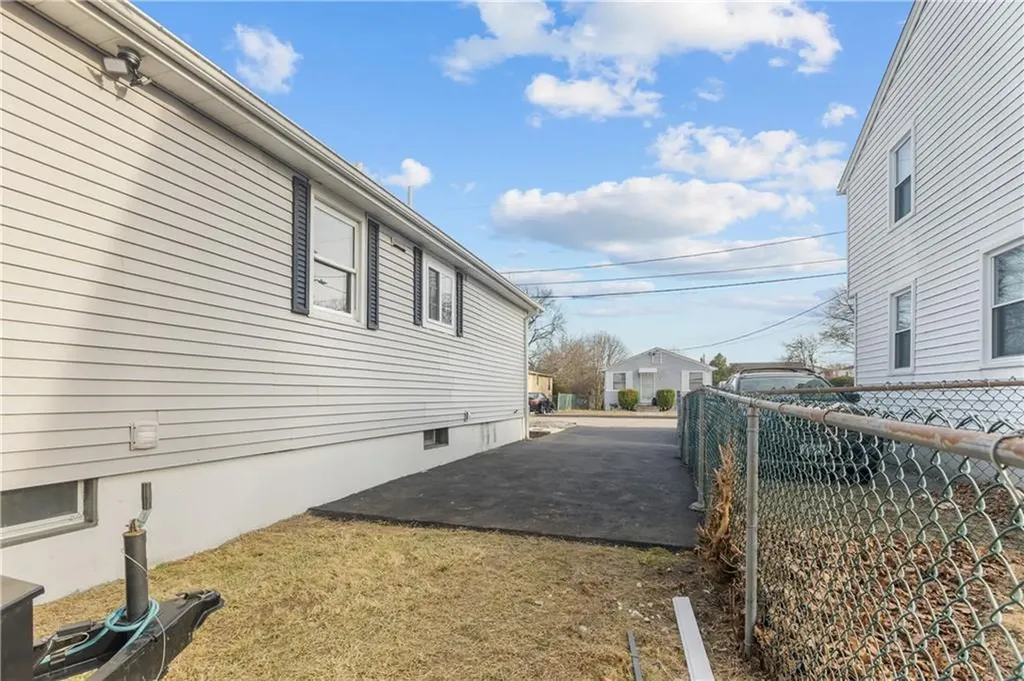 25 Atwood Avenue Pawtucket RI 02860