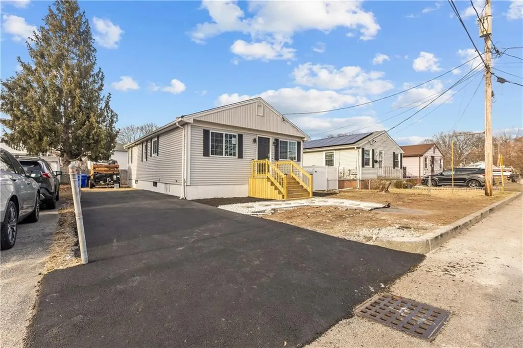 25 Atwood Avenue Pawtucket RI 02860