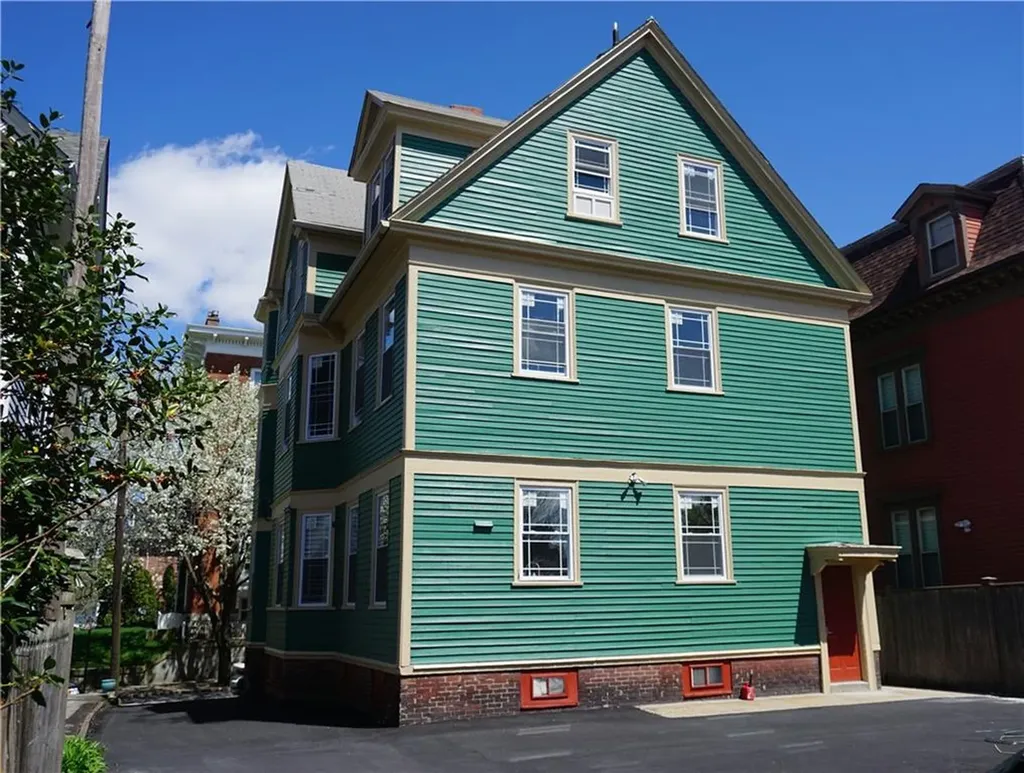 12 14 West Park Street Providence RI 02908