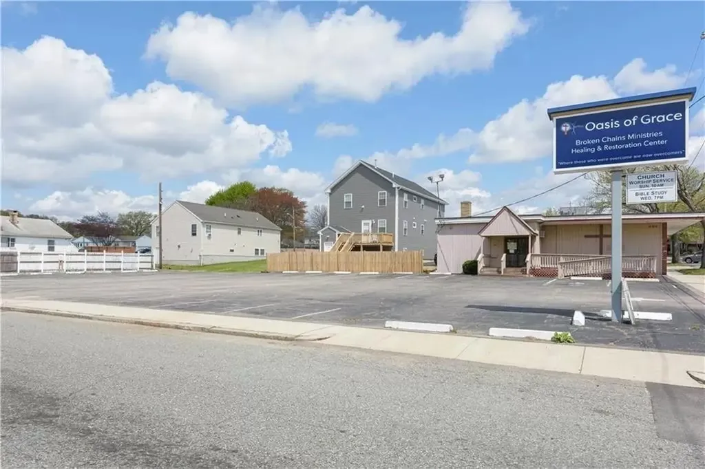 464 Silver Spring Street Providence RI 02904