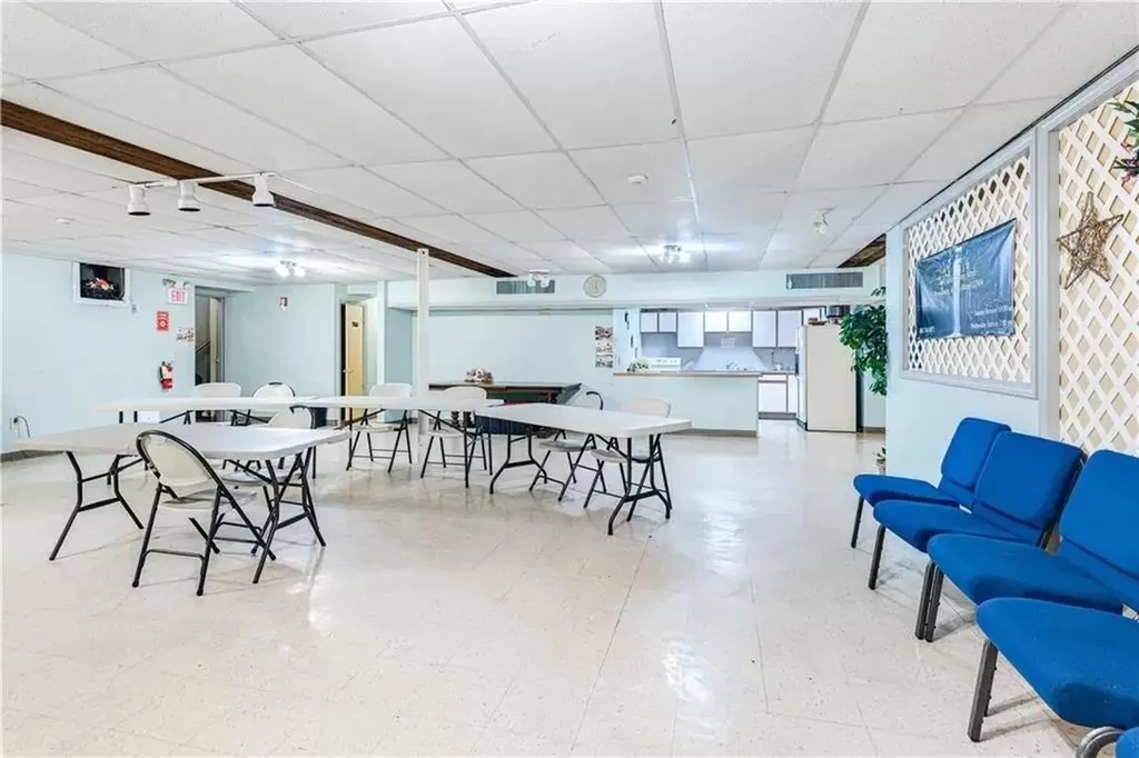 464 Silver Spring Street Providence RI 02904