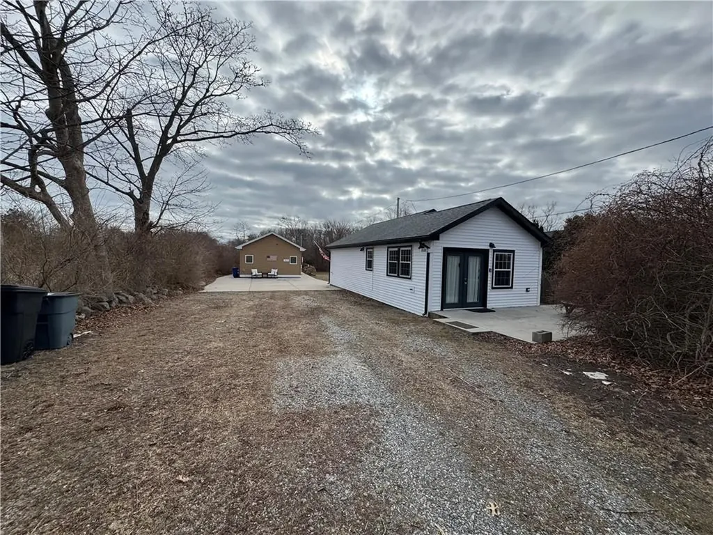 882 Point Judith Road Narragansett RI 02882