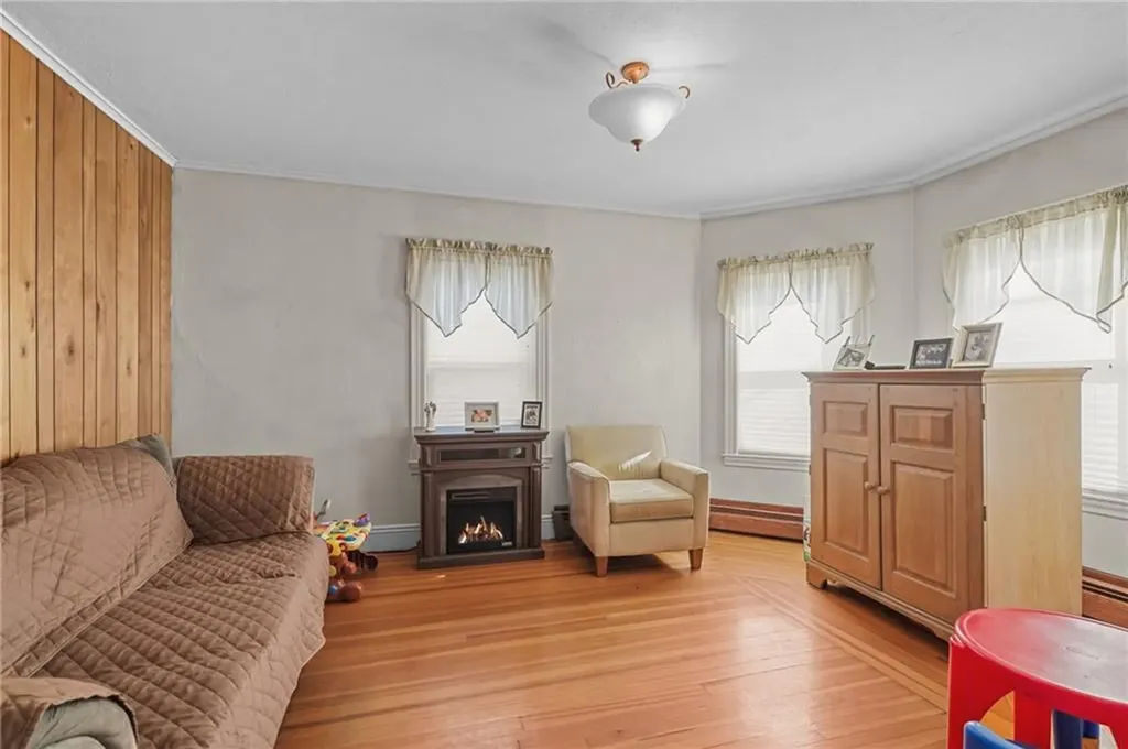 14 16 Park Street Warren RI 02885