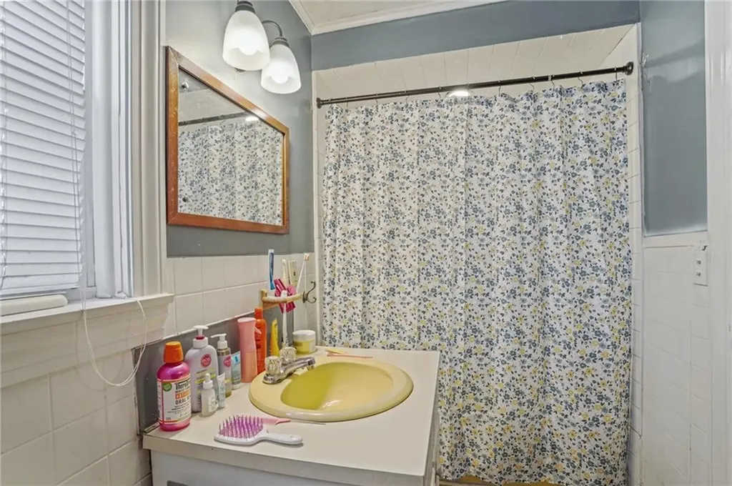 14 16 Park Street Warren RI 02885