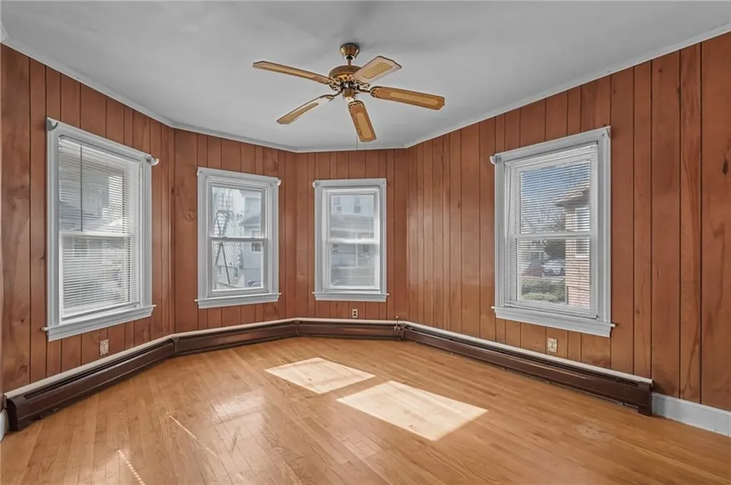 14 16 Park Street Warren RI 02885