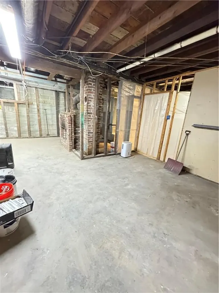 17 Willard Street Warwick RI 02889