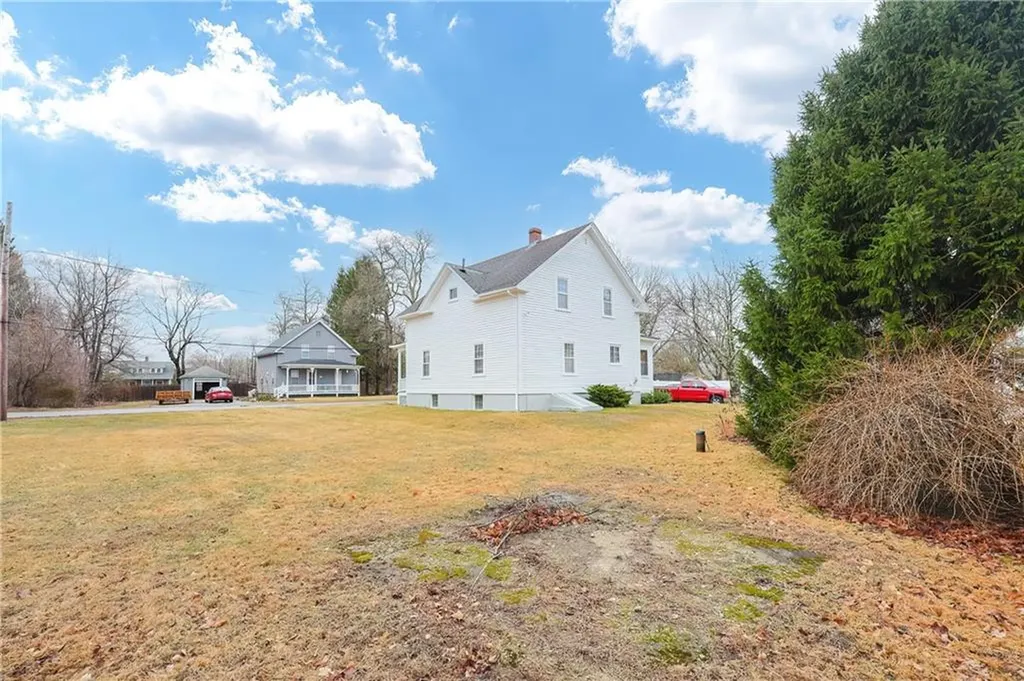 81 Remington Avenue Burrillville RI 02858