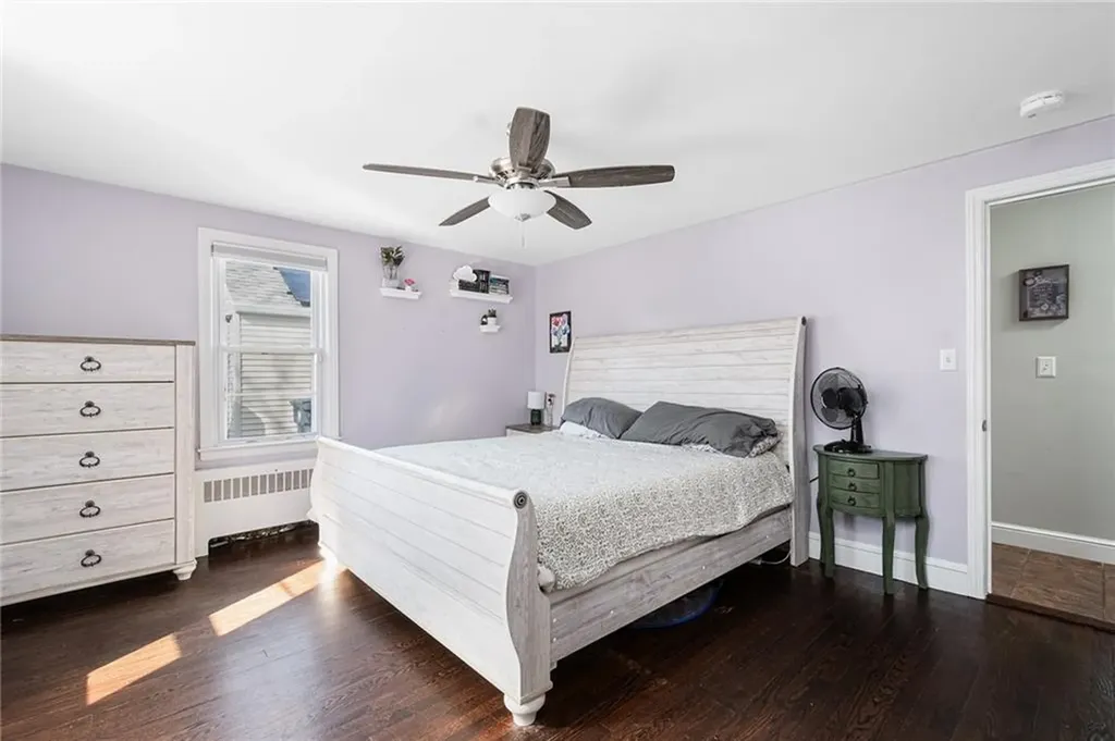 35 Vancouver Avenue Warwick RI 02886
