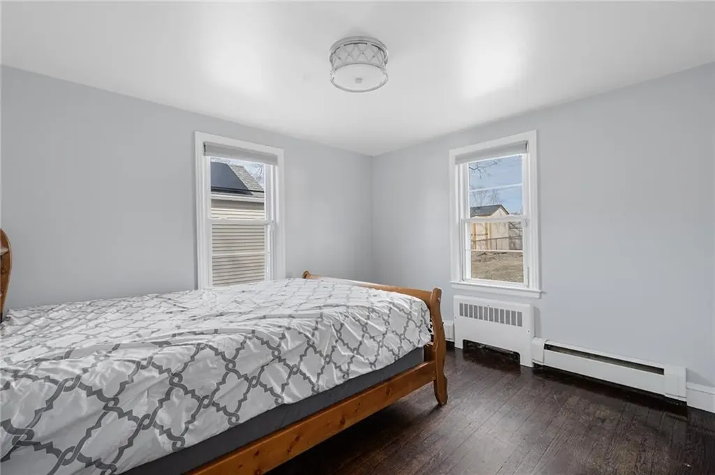 35 Vancouver Avenue Warwick RI 02886