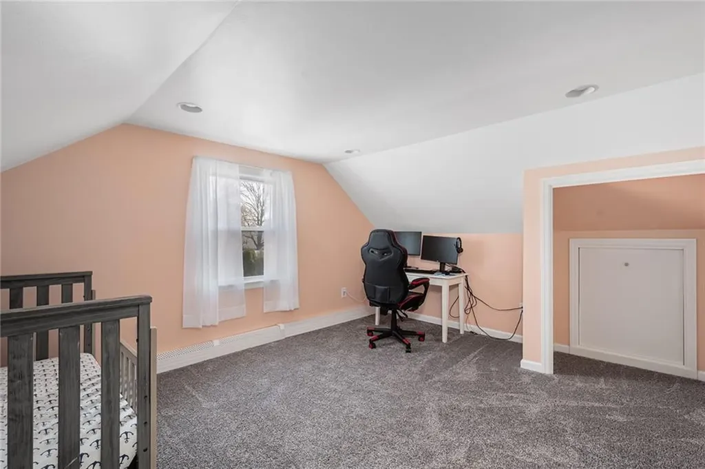 35 Vancouver Avenue Warwick RI 02886