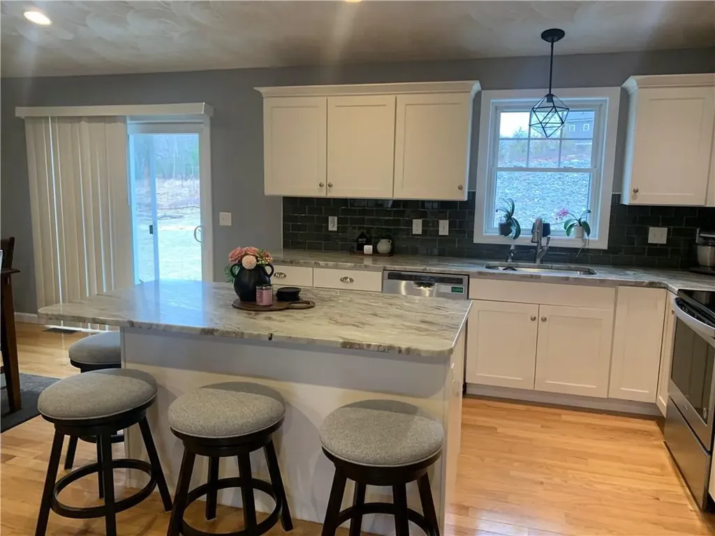 1185 Central Avenue Johnston RI 02911