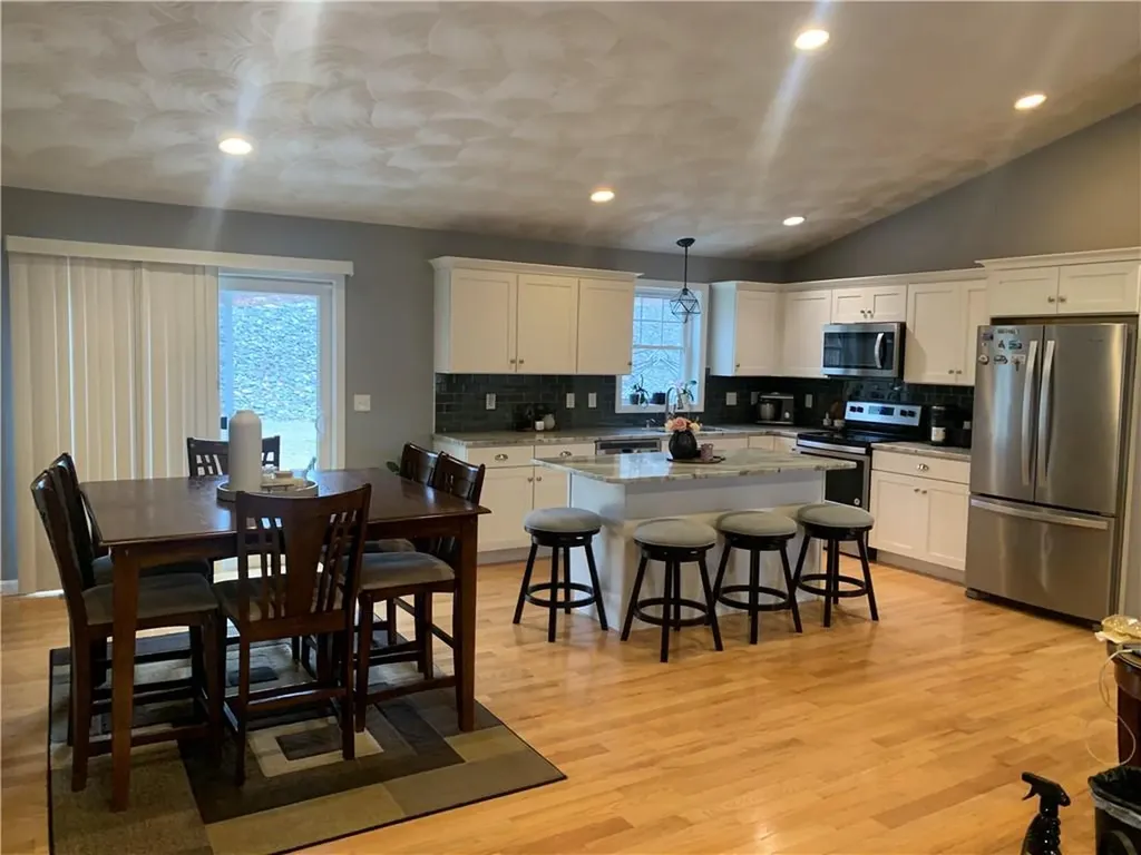 1185 Central Avenue Johnston RI 02911