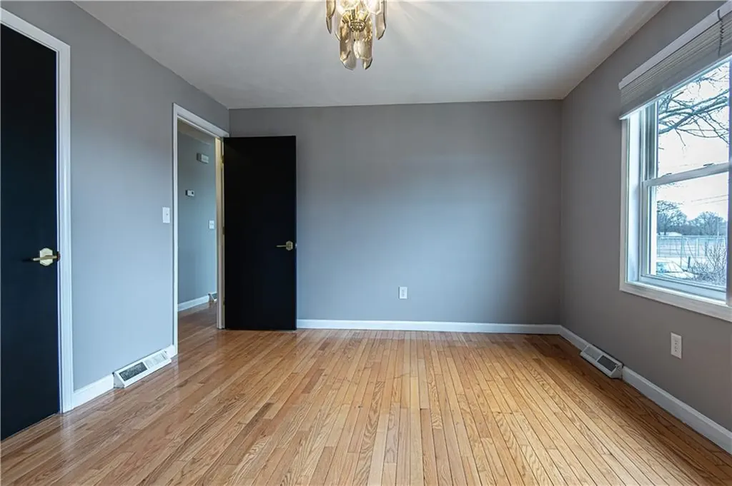 75 Fletcher Street Warwick RI 02889