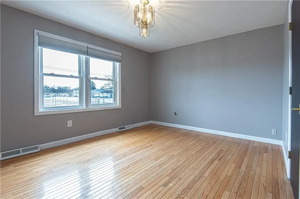 75 Fletcher Street Warwick RI 02889