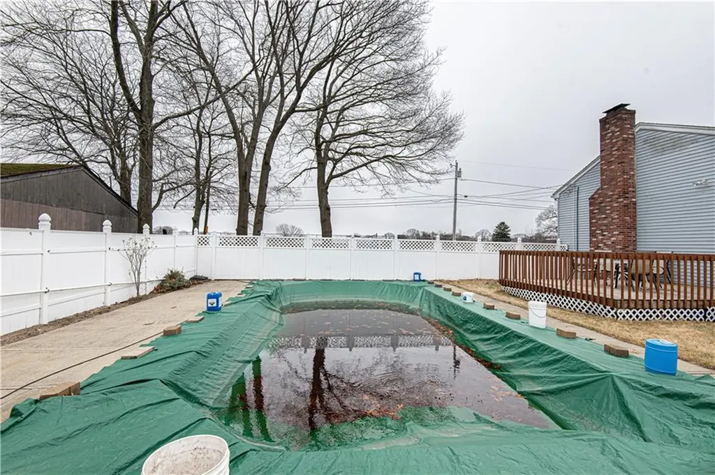 75 Fletcher Street Warwick RI 02889