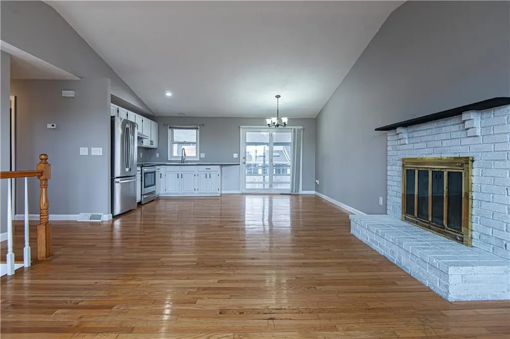 75 Fletcher Street Warwick RI 02889