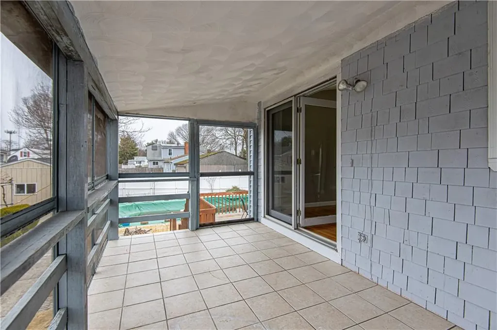 75 Fletcher Street Warwick RI 02889