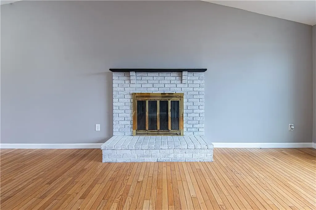 75 Fletcher Street Warwick RI 02889