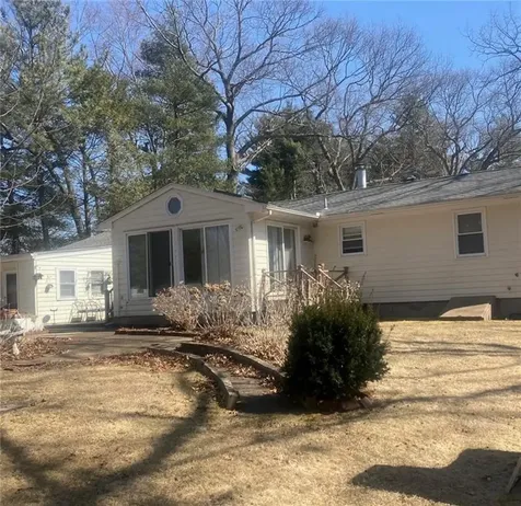 25 Oakridge Road Scituate RI 02857