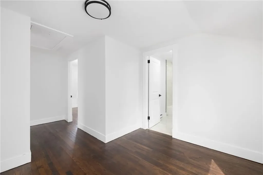 288 Sprague Street Portsmouth RI 02871