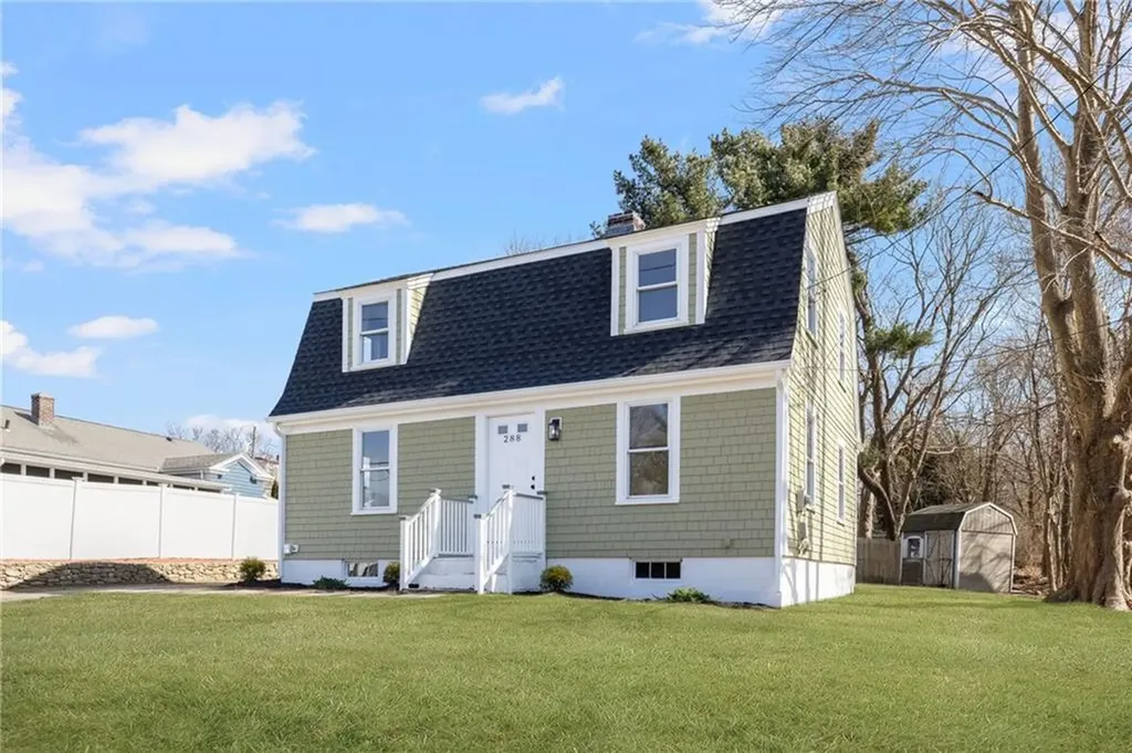 288 Sprague Street Portsmouth RI 02871