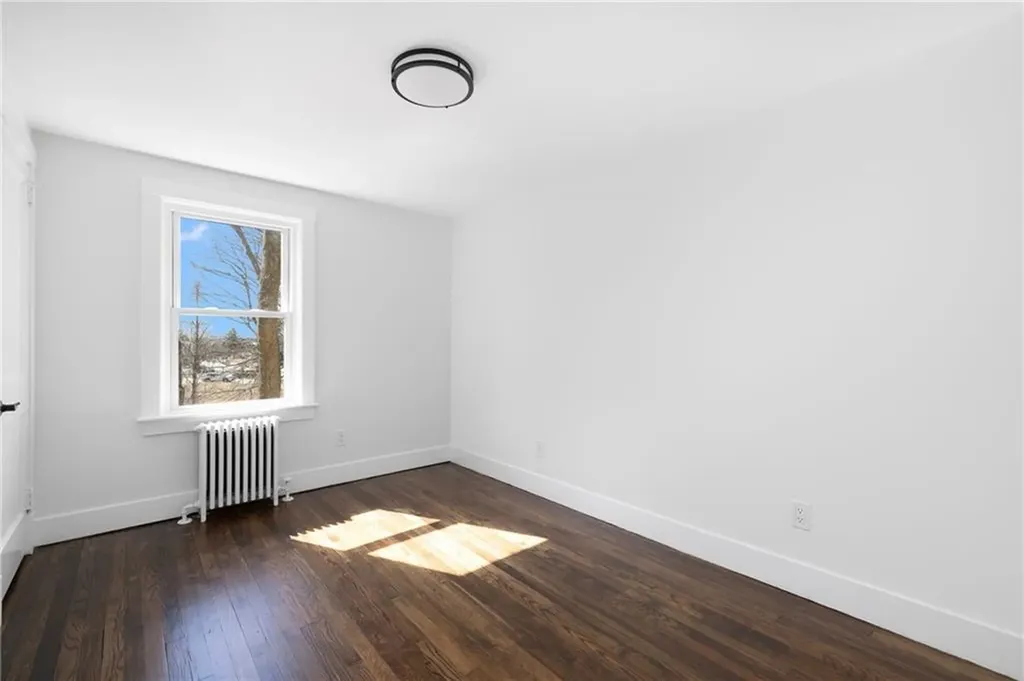 288 Sprague Street Portsmouth RI 02871