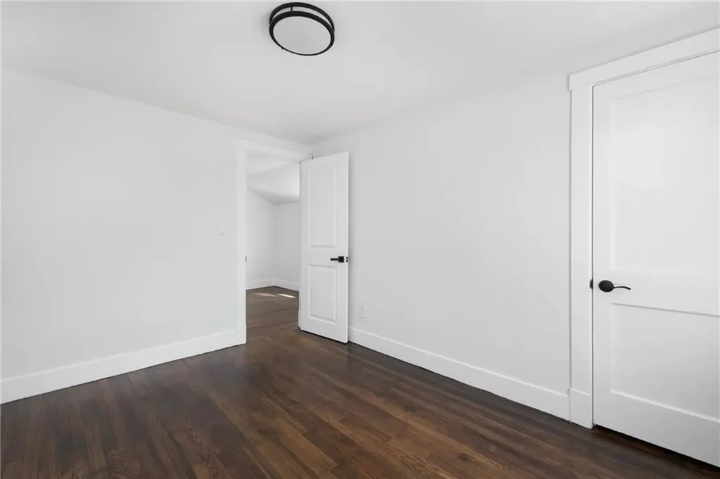 288 Sprague Street Portsmouth RI 02871