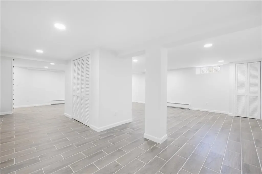 288 Sprague Street Portsmouth RI 02871