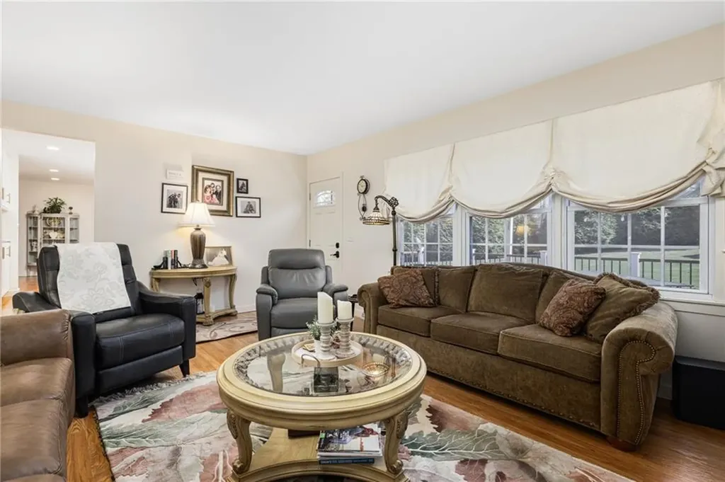 39 Greenbriar Road West Warwick RI 02893