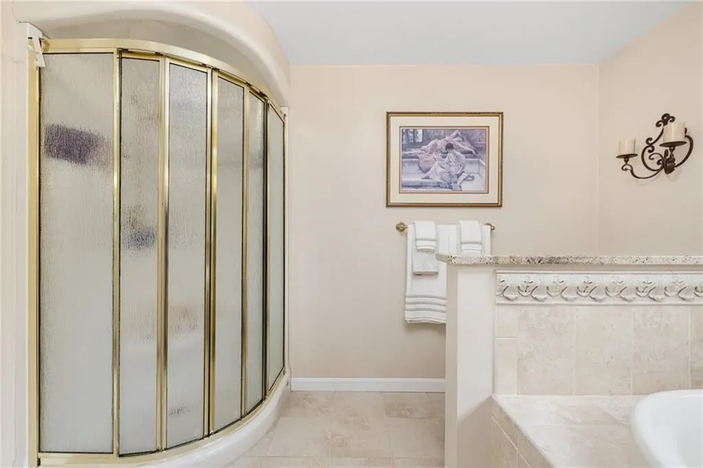 39 Greenbriar Road West Warwick RI 02893