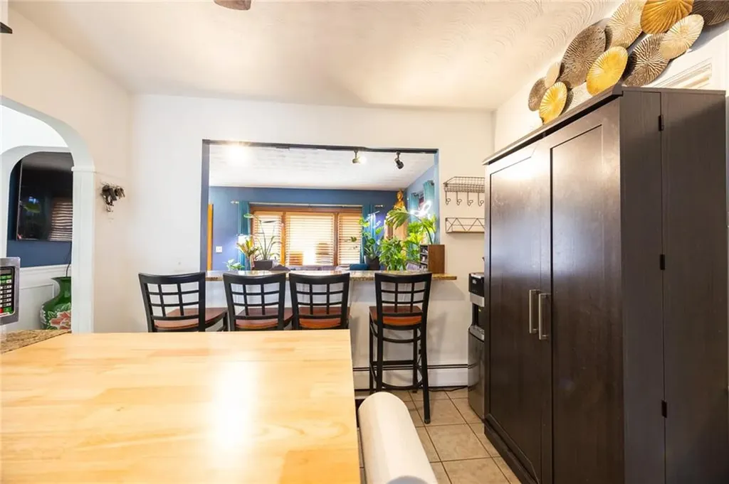 18 Ridgeway Avenue Providence RI 02909