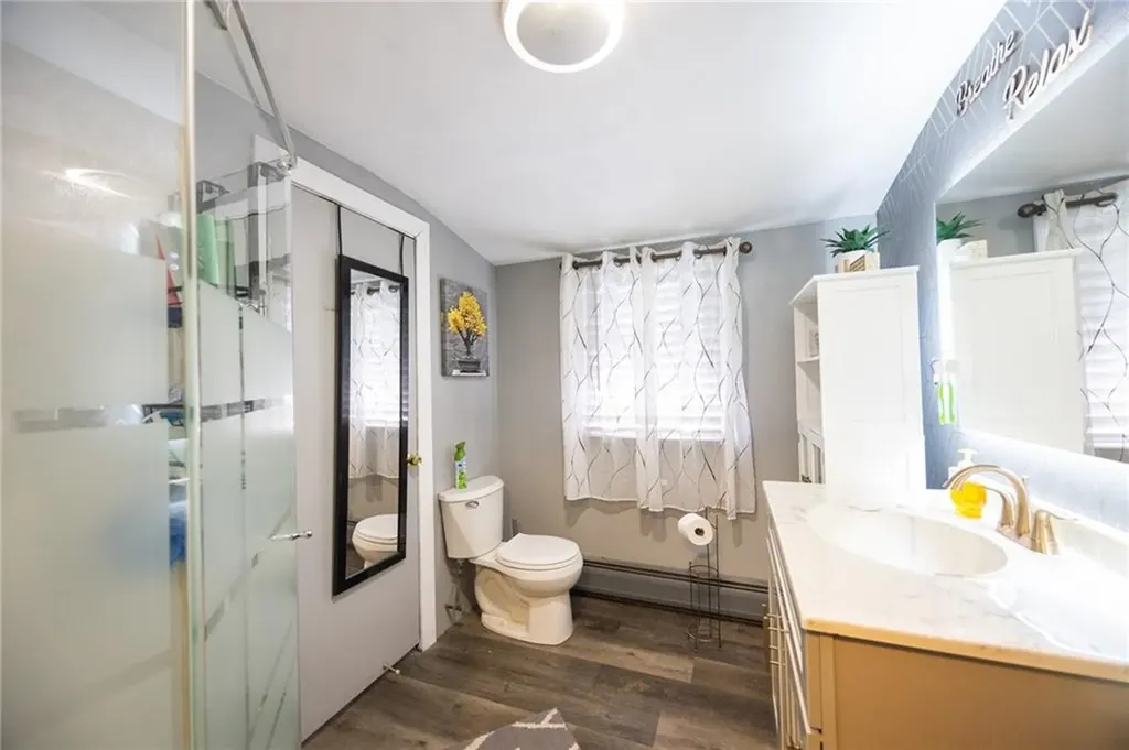 18 Ridgeway Avenue Providence RI 02909