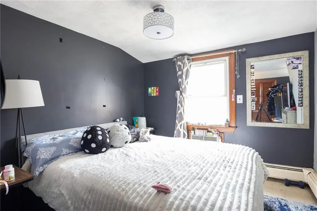 18 Ridgeway Avenue Providence RI 02909