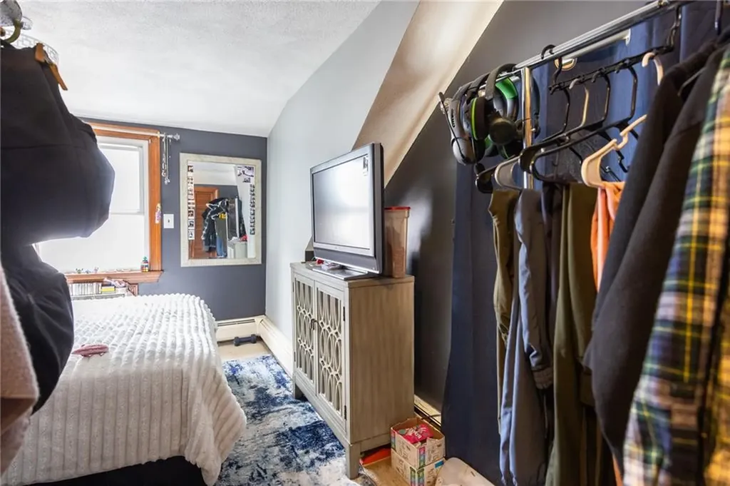 18 Ridgeway Avenue Providence RI 02909