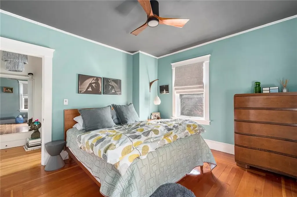 43 Oriole Avenue Providence RI 02906