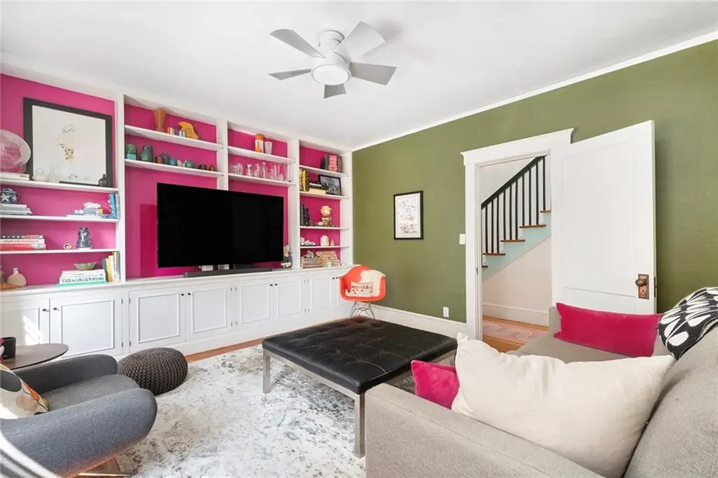 43 Oriole Avenue Providence RI 02906