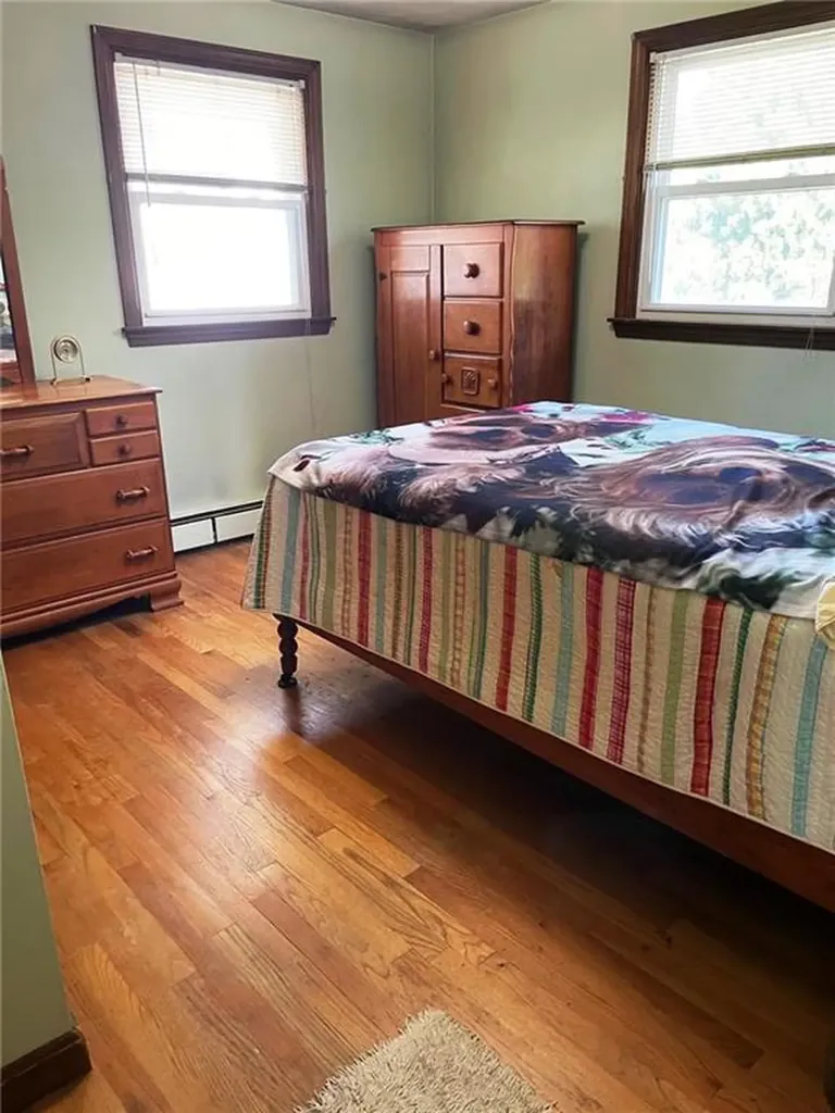 14 Invernia Road Cranston RI 02920